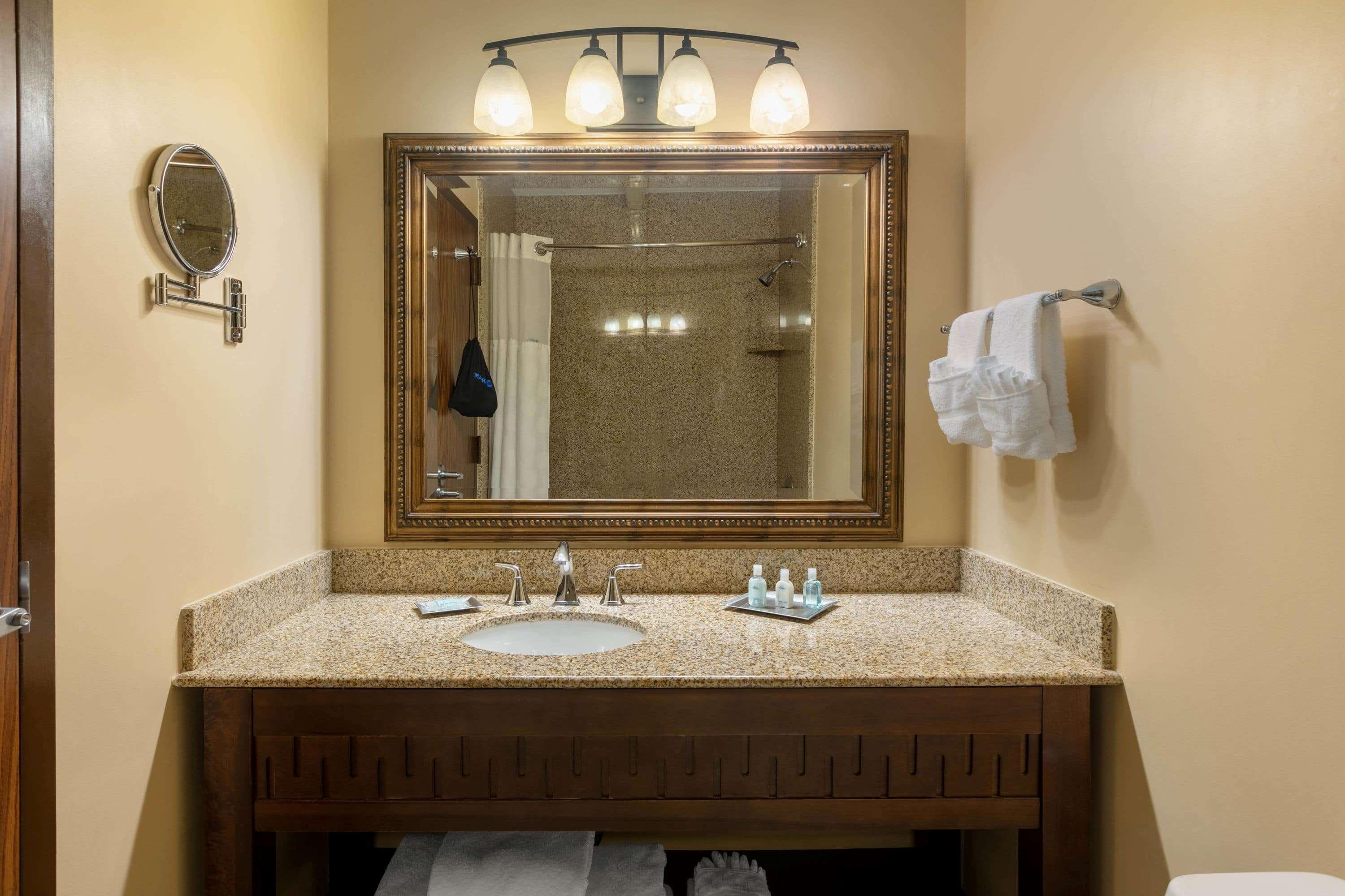 Wyndham Riverfront Hotel Little Rock