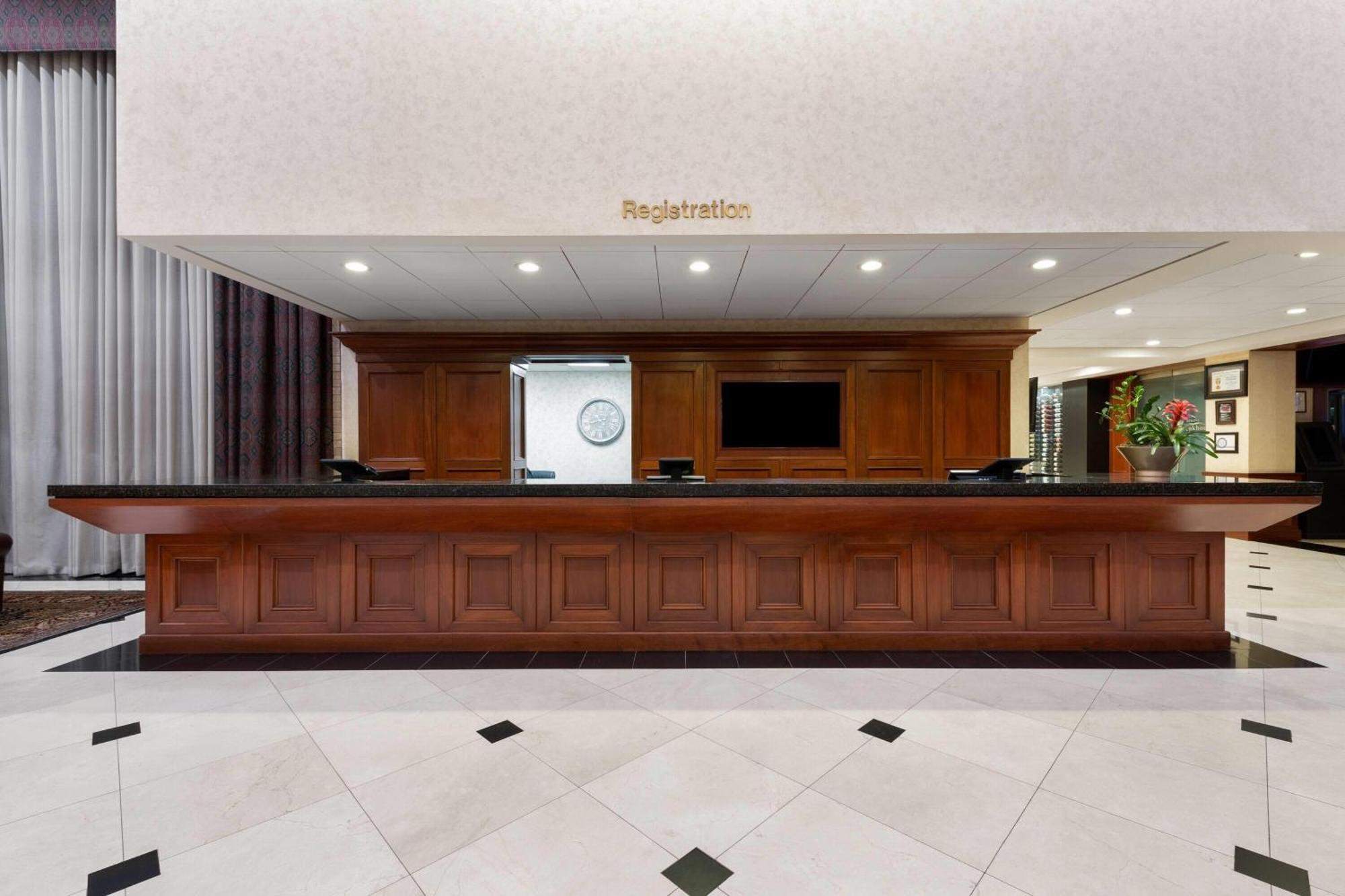 Wyndham Riverfront
